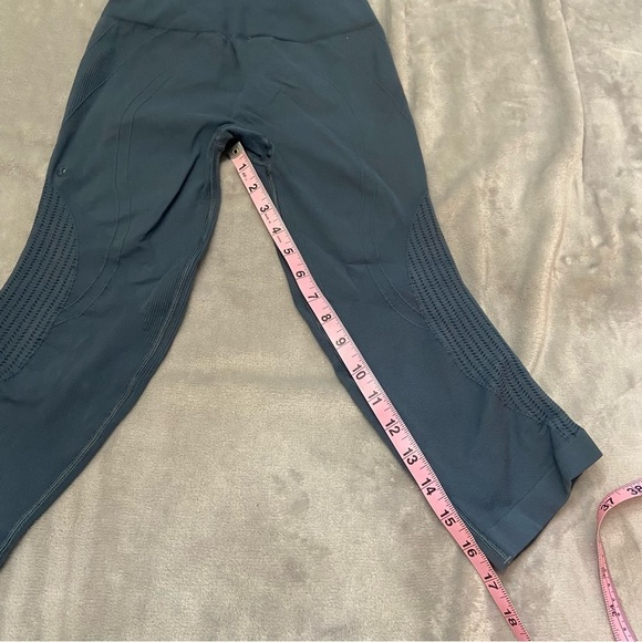 Lululemon Flow & Go Crop Leggings 17" Inseam Astro Blue 21868 - Picture 9 of 12